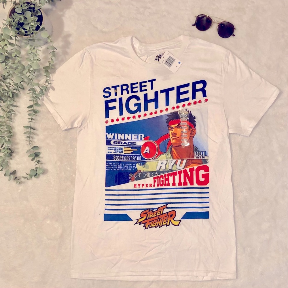 NWT Street Fighter Graphic Tee
